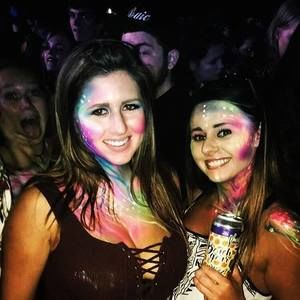 Meet your Posher, Casey